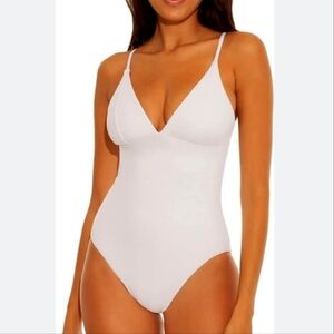 BECCA Rebecca Virtue Fine Line White Ribbed One Piece Bathing Suit